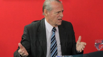 Mosset Iturraspe habl� sobre las 