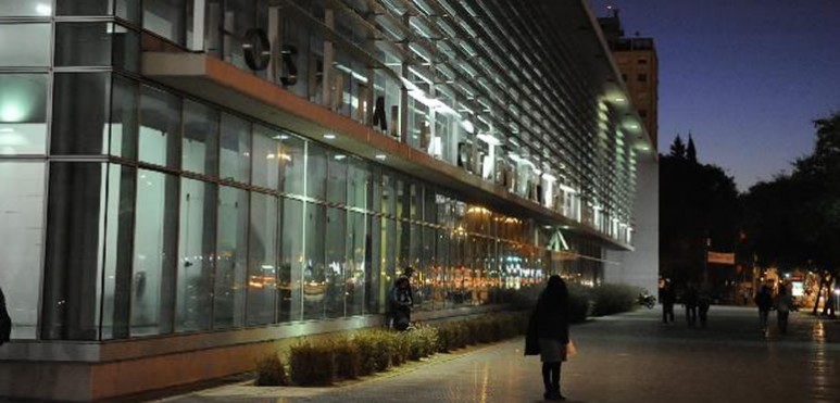 ue en Manuel González y Julio Vanzo. La víctima recibió al menos tres disparos y aún se desconocen detalles del 119º asesinato en lo que va del año en el departamento Rosario.