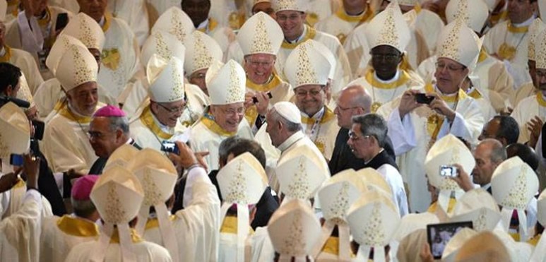 En su quinto día en Brasil, el papa Francisco presidió una nueva misa en Río Janeiro