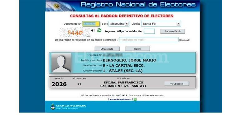 El padrón definitivo señala que Jorge Mario Bergoglio debe votar el próximo domingo en la mesa 2026 de una escuela ubicada en San Martín 1326, de Santa Fe Capital. Además, una misteriosa coincidencia con el número 26.