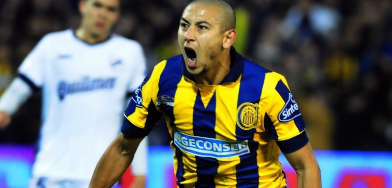 Rosario Central, con dos goles del debutante Carlos Luna, derrotó como local a Quilmes por 2-0 en su regreso a la Primera División