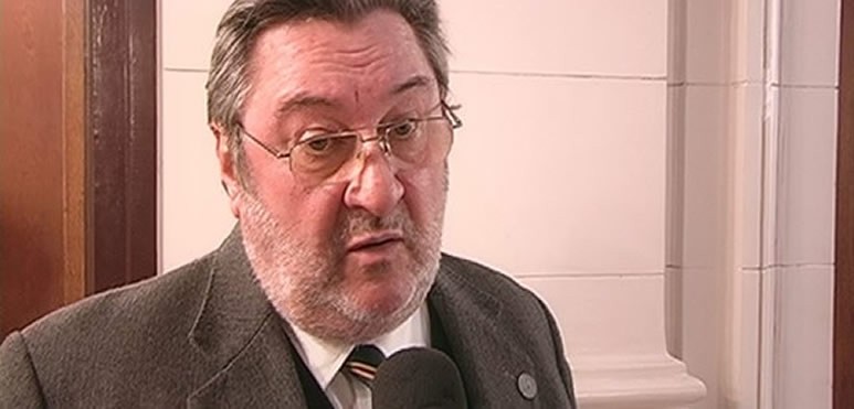 El diputado provincial Santiago Mascheroni, quien brindó su punto de vista ante la asunción de Mariana Robustelli.