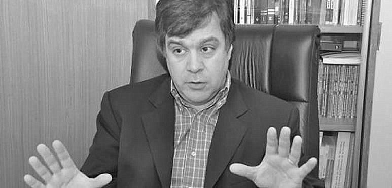 El diputado del socialismo y jefe de campaña de la lista Coalición Sur en UNEN, Roy Cortina, criticó la prisa de la referente de Juntos, que se quedó afuera de la pelea en octubre.