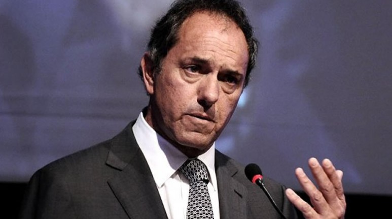 Tras 12 días de paro, el gobernador bonaerense dijo que el defensor del Pueblo hará la presentación ante una medida de fuerza “que no tiene precedentes”, recordó que formulamos