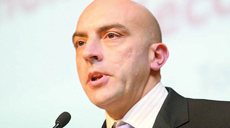 Según el analista, Kicillof y Fábrega discuten las formas.El nuevo límite que puso el BCRA a la tenencia en dólares a bancos repite la metodología de enero