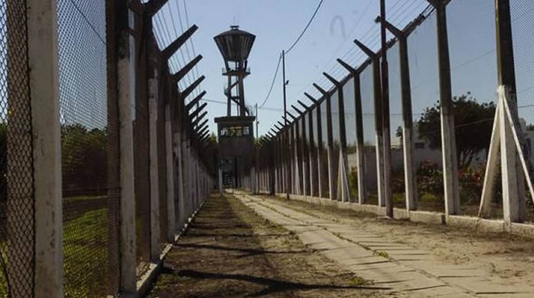 Víctima y agresores tienen 17 años. Están detenidos porque se presume que son los autores del crimen de dos mujeres, en 2012 y 2013