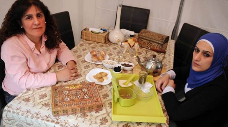 Leila ayudó a su prima a venir a la Argentina. Tamara habla a Damasco todos los días por internet. Yaoudat vive de cerca lo que pasa en Bahour.