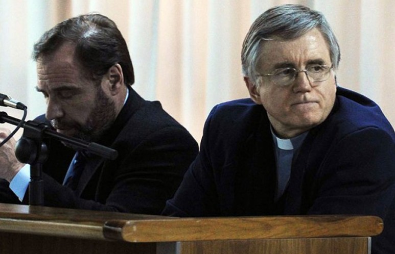 La diócesis local giró un informe al Vaticano. Aseguró que continúa vigente una medida disciplinaria que impide que el cura pueda ejercer el sacerdocio y que esperará la sentencia firme para iniciar los procesos canónicos pertinentes