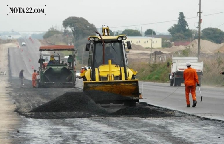 Se licitaron obras viales para los departamentos Nogoyá, Paraná, La Paz y Villaguay por más de 103 millones de pesos.