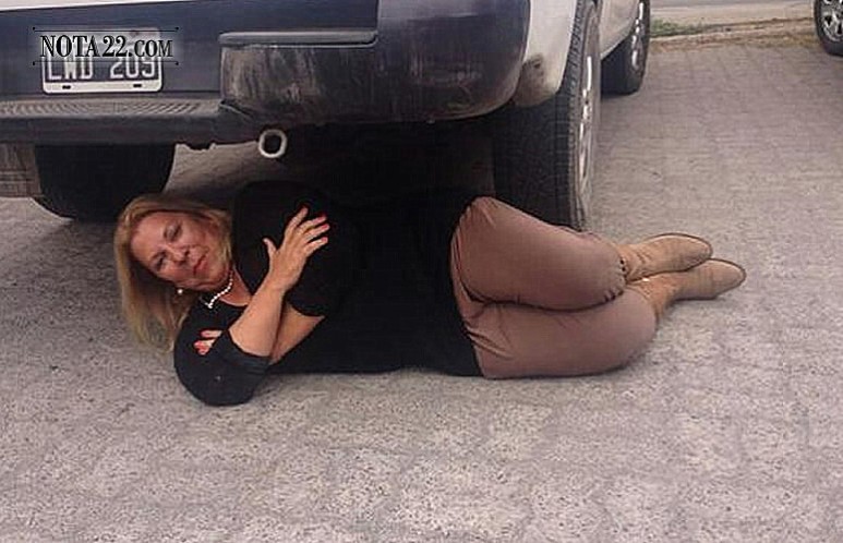 Carrió publicó una ridícula imagen contra Aníbal Fernández y todos se burlaron de ella en la red social. Mirá los chistes gráficos.