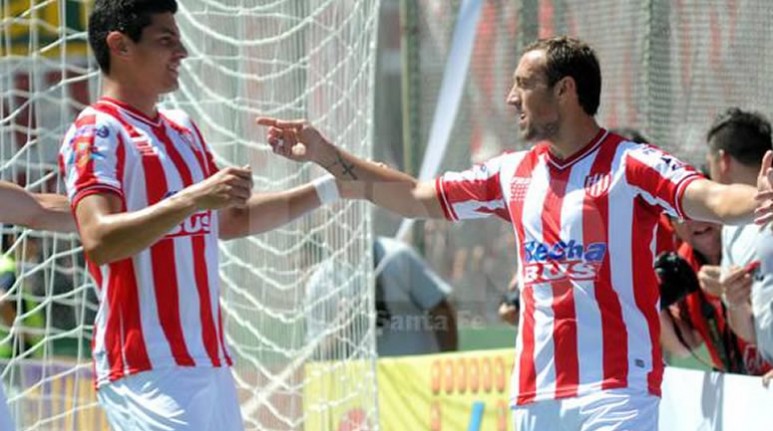 Brown lo ganaba 2-0 con goles de García y Guerreiro y Unión lo igualó por intermedio de Bertocchi y Britez. En el complemento apareció nuevamente Guerreiro y parecía que los de Vicó se llevaban el triunfo pero a los 32 lo empató Correa. Fue 3 a 3 y los de Sava siguen en zona de ascenso.