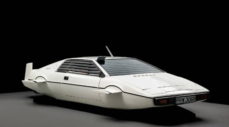 El fundador de Tesla y Space X compr el vehculo original que se utiliz en la pelcula del agente 007 y asegur que lo actualizar para que efectivamente se transforme. - See more at: http://www.infotechnology.com/negocios/Elon-Musk-quiere-desarrollar-el-auto-submarino-de-James-Bond-20131018-0003.html#sthash.skd2KRx4.dpuf