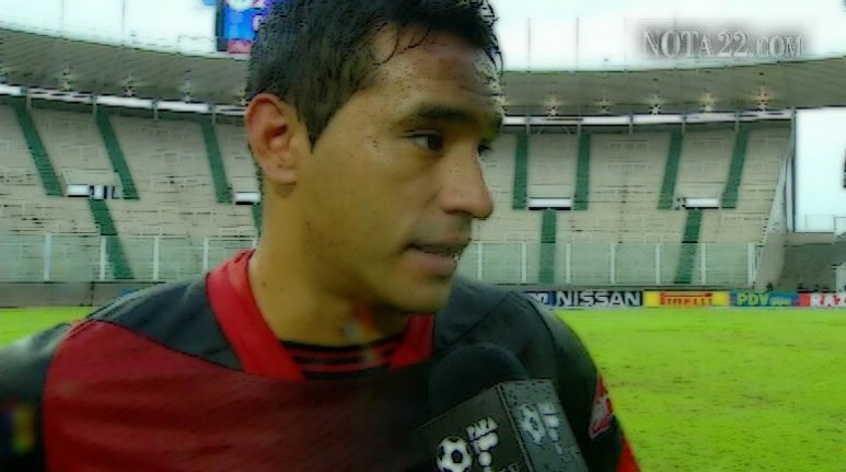 Belgrano venció al Sabalero 2 a 0 con dos tantos de César Pereyra a los 7 y a los 45' de la primera mitad. El Pirata, bajo una intensa lluvia, se llevó el encuentro de principio a fin, más allá de sufrir en el final.