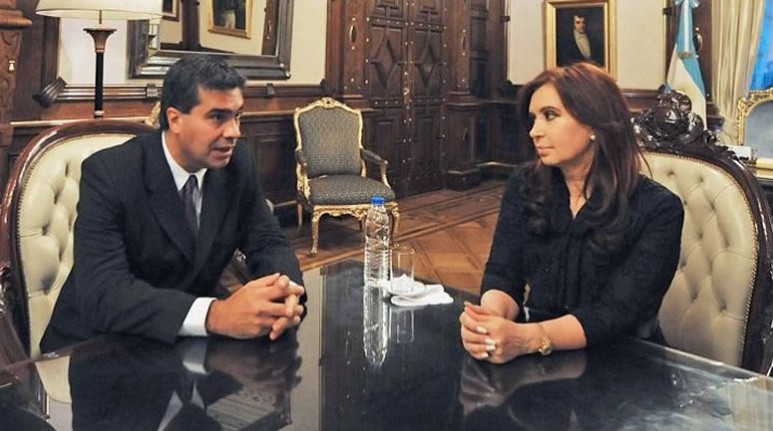 Dijo que tiene “los tímpanos rasgados” por la “supina ignorancia” de quienes critican la política fiscal del Gobierno. Y que él “antepone optimismo” frente a los “ataques especulativos”.