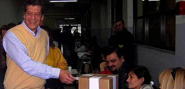 Un diputado confesó que apoyó el acuerdo con Irán a cambio de fondos