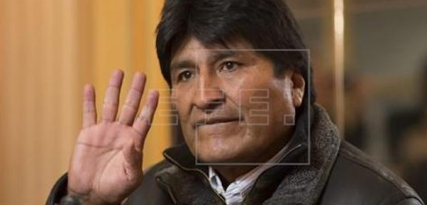 Evo Morales lleg a Mxico y dijo que Lpez Obrador le salv la vida