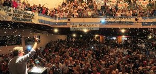 Solá lanzó su candidatura para renovar la banca en Diputados