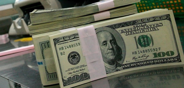 Dlar hoy: la cotizacin libre sube a $216,50 y el BCRA no tuvo que vender divisas en el mercado