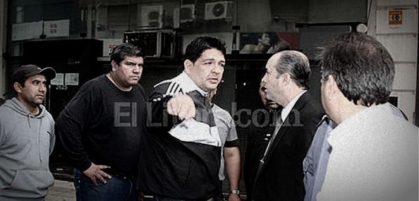 Por la escalada de atentados