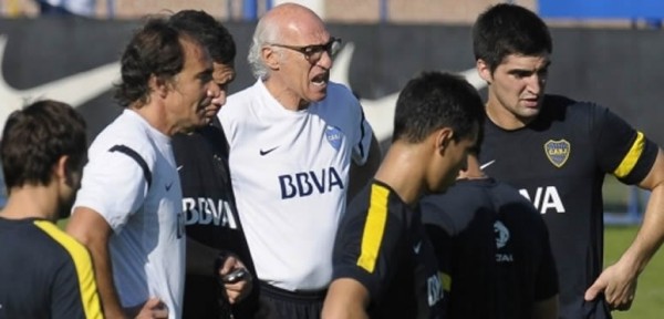 Con una pr�ctica de f�tbol, Bianchi decidir� el equipo que jugar� ante River