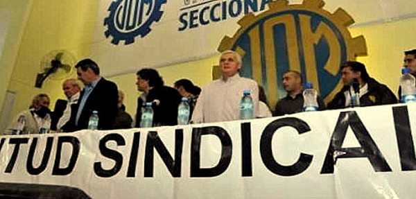 Acto por el d�a del Trabajador con masiva presencia de la juventud sindical peronista