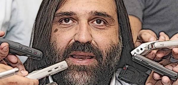 El meditico Baradel sigue en el cargo