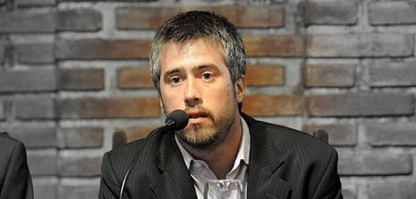 POLTICA DE ENTRECASA
