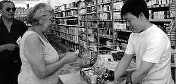 En cuarentena cerraron 200 supermercados chinos (las ventas cayeron 25%)