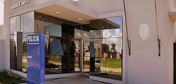 Fuga de la Subcomisar�a 16ta en Santo Tom�