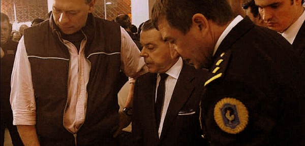 Balearon al jefe antidrogas de la Federal en un sospechoso ataque en Olivos