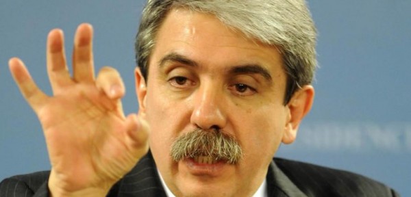 An�bal Fern�ndez: 