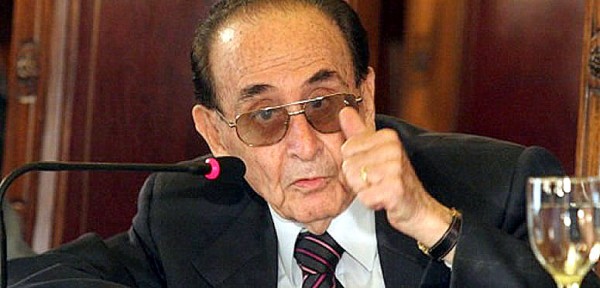 Piden juicio pol�tico contra el juez Carlos Fayt