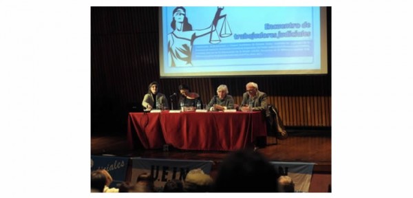 Llaman a �denunciar pr�cticas corporativas� para reformar las Justicia �desde adentro�