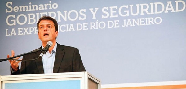 Massa adelantó que los diputados y senadores tampoco podrán comprar dólares para ahorro