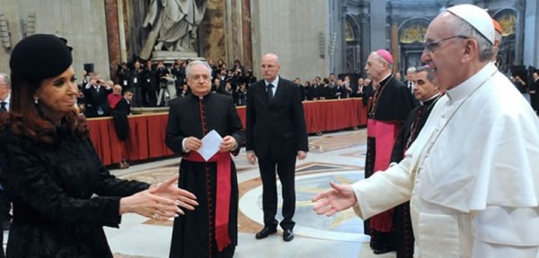 El Papa envió una carta a Cristina por aniversario de la Revolución de Mayo