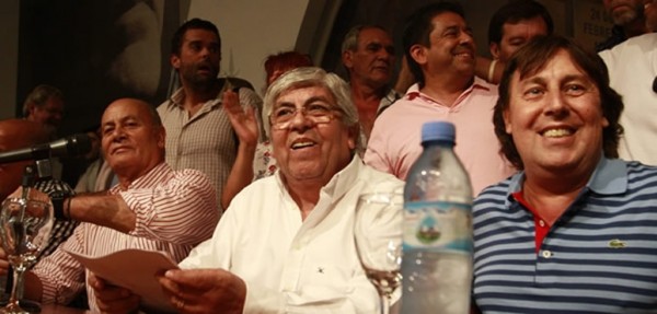 Moyano reflota su alianza con Micheli y Barrionuevo para activar una huelga