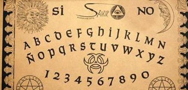 Internaron en Concordia a una joven en estado de �trance� debido al juego de la Copa u Ouija