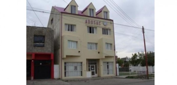 ADOSAC denunci que el Gobierno les adeuda 2,5 millones de pesos por aportes sindicales