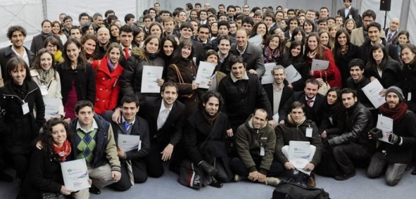 Casi 300 j�venes investigadores recibieron becas para ir a formarse a centros del exterior