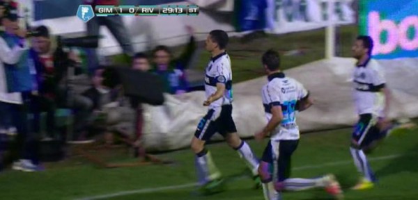 Gimnasia logr� un gran triunfo ante River