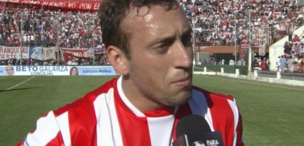 Con un golazo de Alemán, Unión derrotó a Villa San Carlos