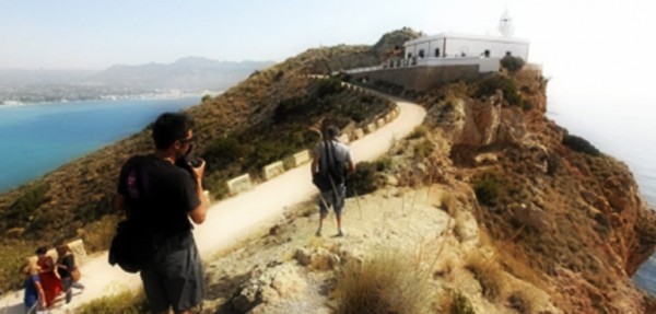 Los fareros, en peligro de extinci�n