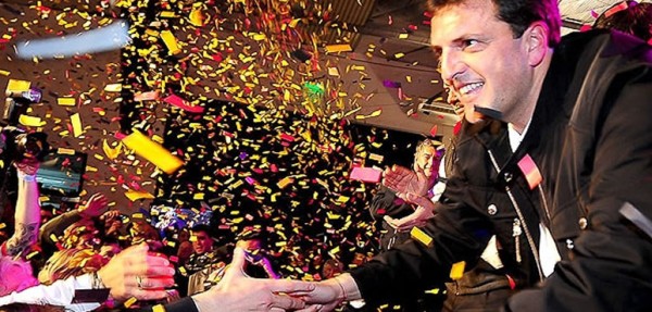 Massa se enfrenta a una rebelión en su fuerza y le exigen cambios