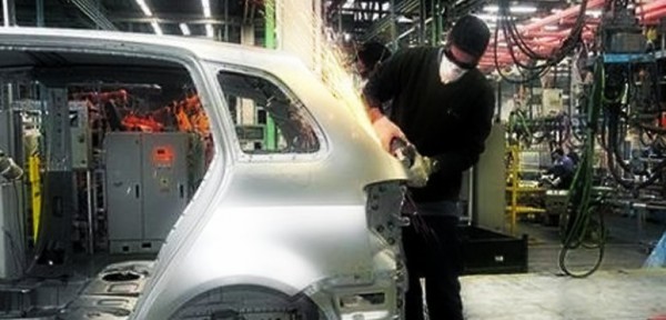 Volkswagen suspende a 900 operarios por dos d�as