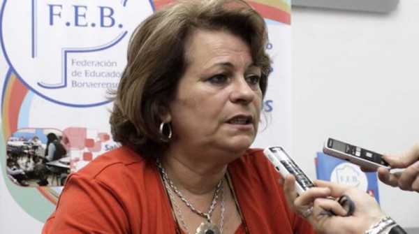 Docentes amenazan con medidas por irregularidades en los cobros