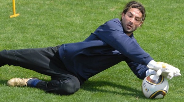 Ex Boca, duro con Riquelme: