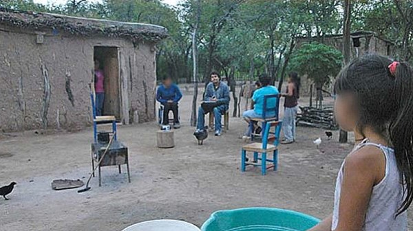 En la ciudad, hay unas mil familias que viven sobre �reas inundables
