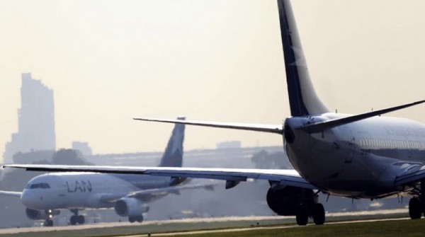 Personal de LAN protesta en Latinoamérica por varios reclamos