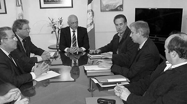 Bonfatti recibi� el proyecto de riego de Avellaneda