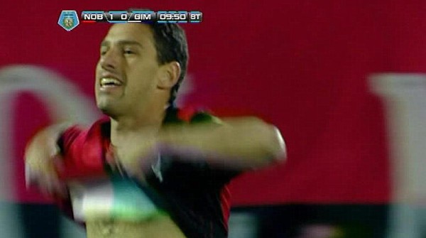 Newell´s superó a Gimnasia La Plata por 3 a 0